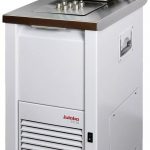 Banhos termostáticos: o guia completo para laboratórios